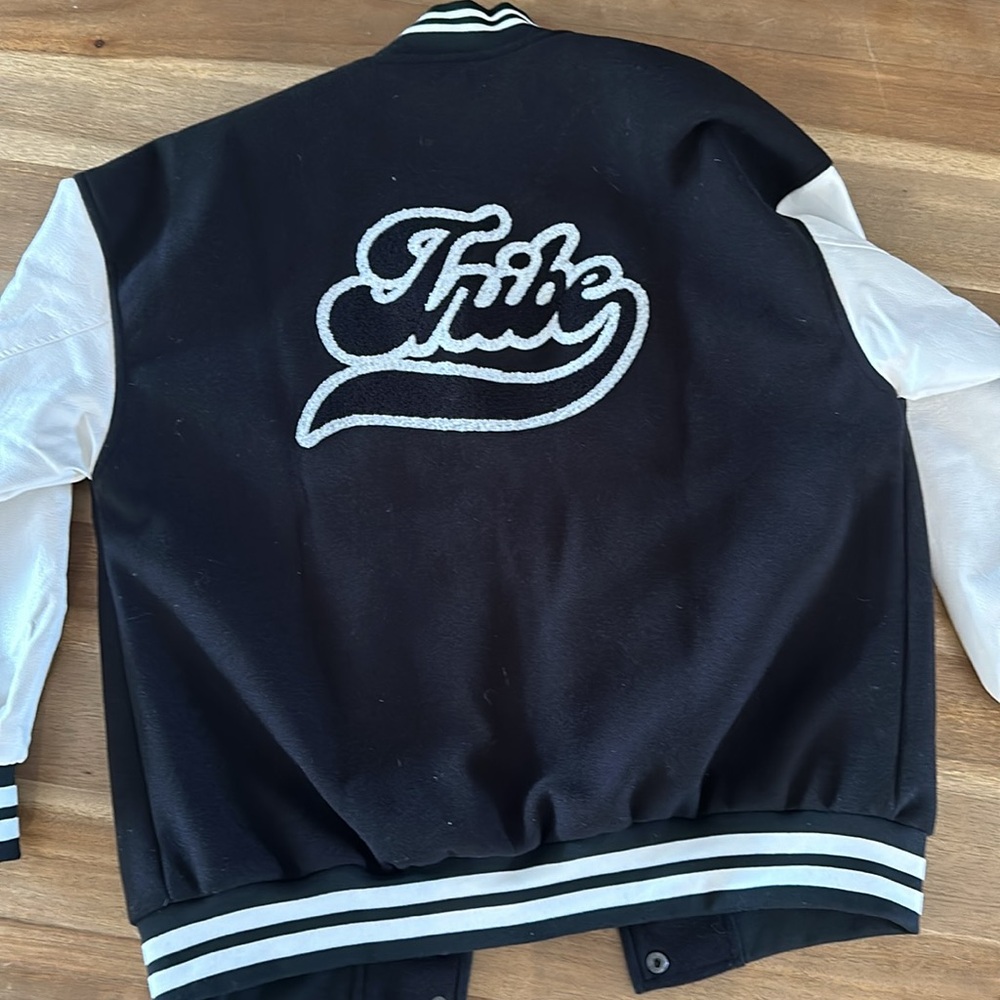Letterman Jacket. Oversized. Size Small Never Worn - image 6